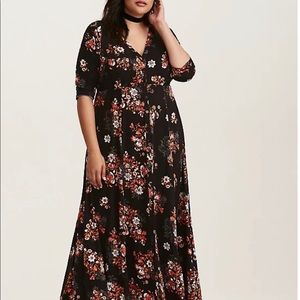 TORRID Floral Print Crochet Button Down Maxi Dress 00